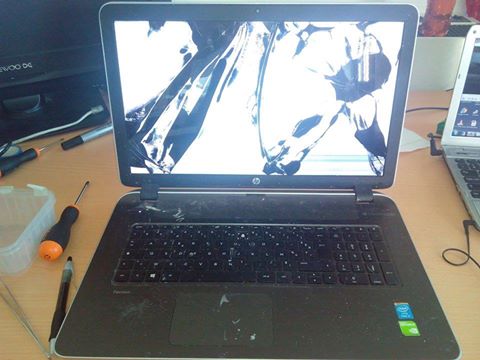 Thay màn hình cảm ứng siêu tốc tại Trung tâm bảo hành Hp Siêu Tốc thay-man-hinh-laptop-hp2